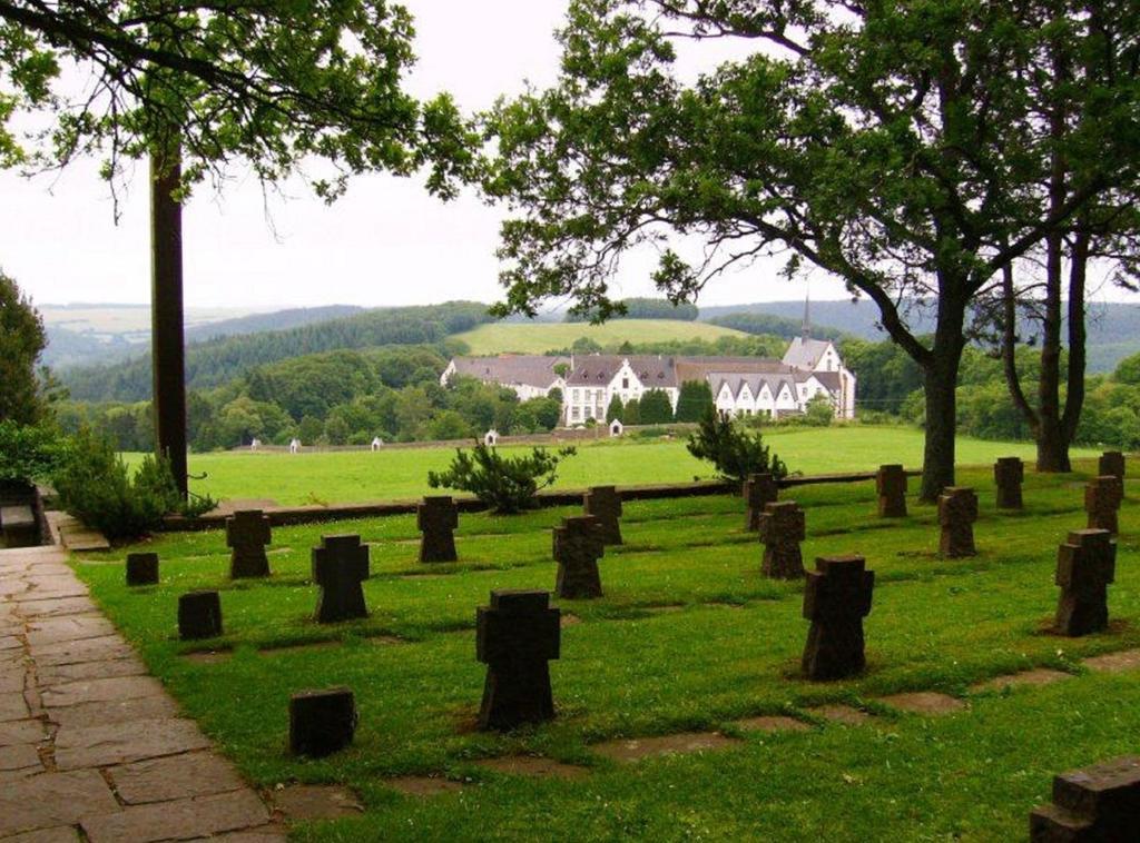 Hotel Restaurant Schmidter Bauernstube Nideggen Eksteriør bilde
